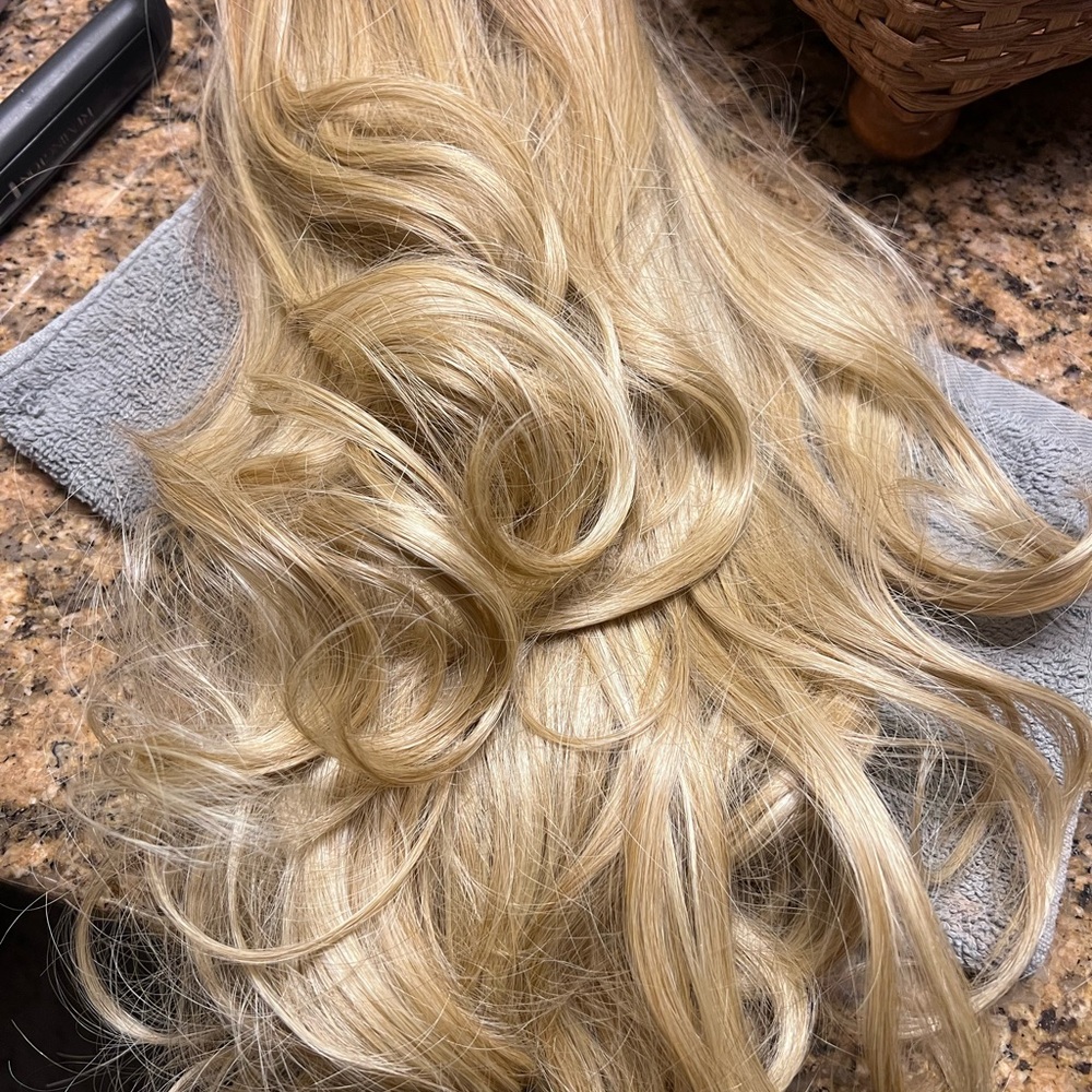 Belle Tress Spyhouse in Butterbeer Blonde - Picture 3 of 5